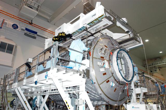 NASA image: KSC-04pd-2312