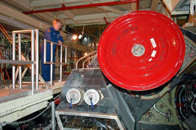 NASA image: KSC-04pd-2586