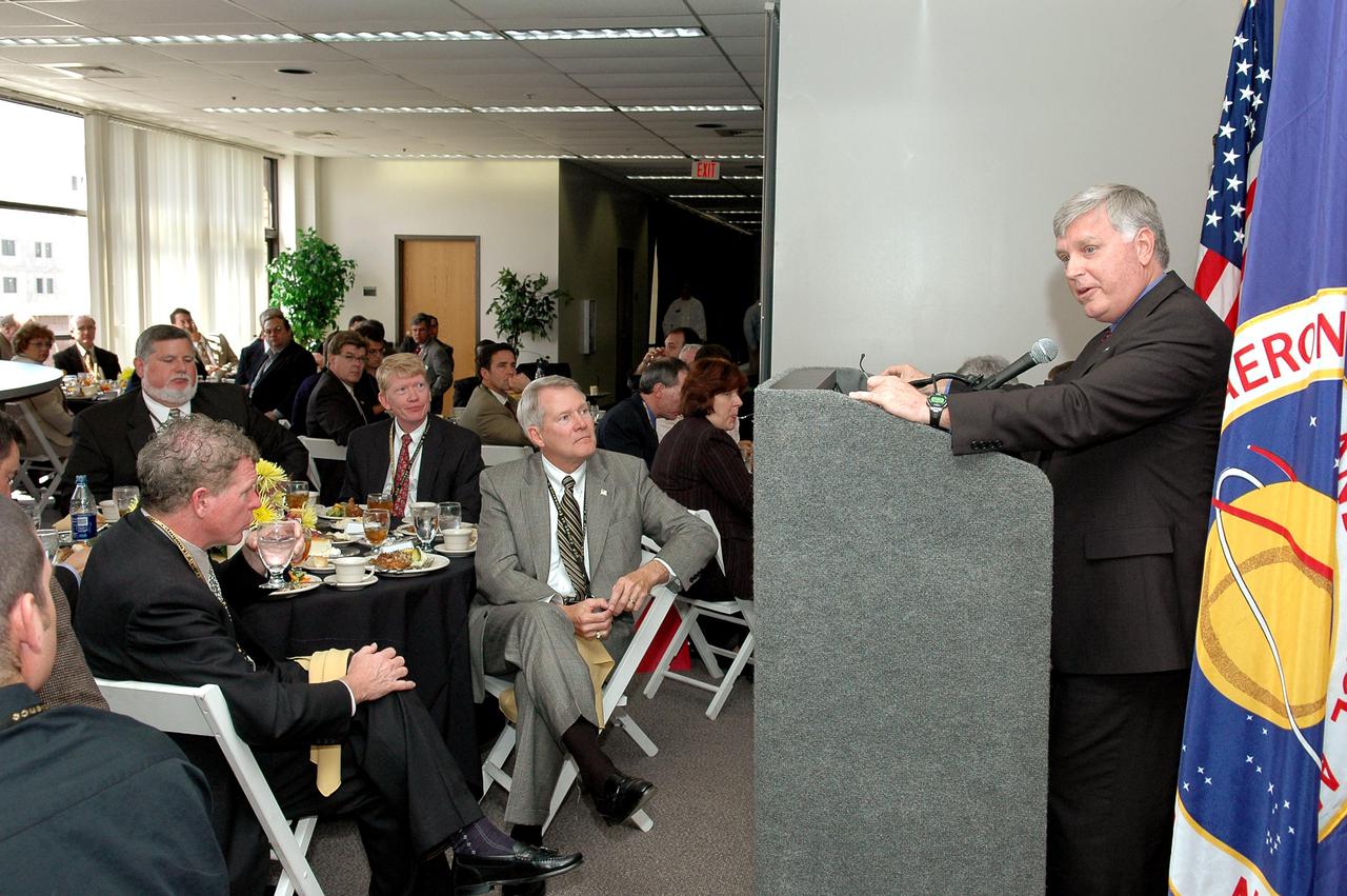 KENNEDY SPACE CENTER, FLA.  - Center Director Jim Kennedy speaks to attendees at a VIP luncheon during the 2005 FIRST Robotics Regional Competition held at the University of Central Florida March 10-12.  NASA and the University of Central Florida are co-hosts of the regional event and are joined by sponsors such as Motorola iDEN, the Florida High Tech Corridor Council, Walt Disney World Company and aerospace companies Lockheed Martin and United Space Alliance, just to name a few.