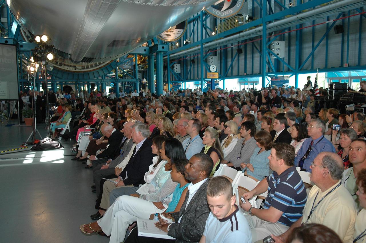KENNEDY SPACE CENTER, FLA. -  A crowd of 1,000 gather in Kennedy Space Center Visitor Complex’s Apollo_Saturn V Center for the Astronaut Hall of Fame Induction Ceremony.  The event was attended by KSC Director Jim Kennedy and his wife, Bernadette, many previous inductees and invited guests, as well as the media, to honor the newest inductees Bruce McCandless, Joe Allen and Gordon Fullerton.  Master of Ceremonies was LeVar Burton,  who starred in the television series “Star Trek: The Next Generation.”  Recognized for their individual flight accomplishments and contributions to the success and future success of the U.S. space program, this elite group of inductees is among only 60 astronauts to be honored in the Hall of Fame and the fourth group of Space Shuttle astronauts named.