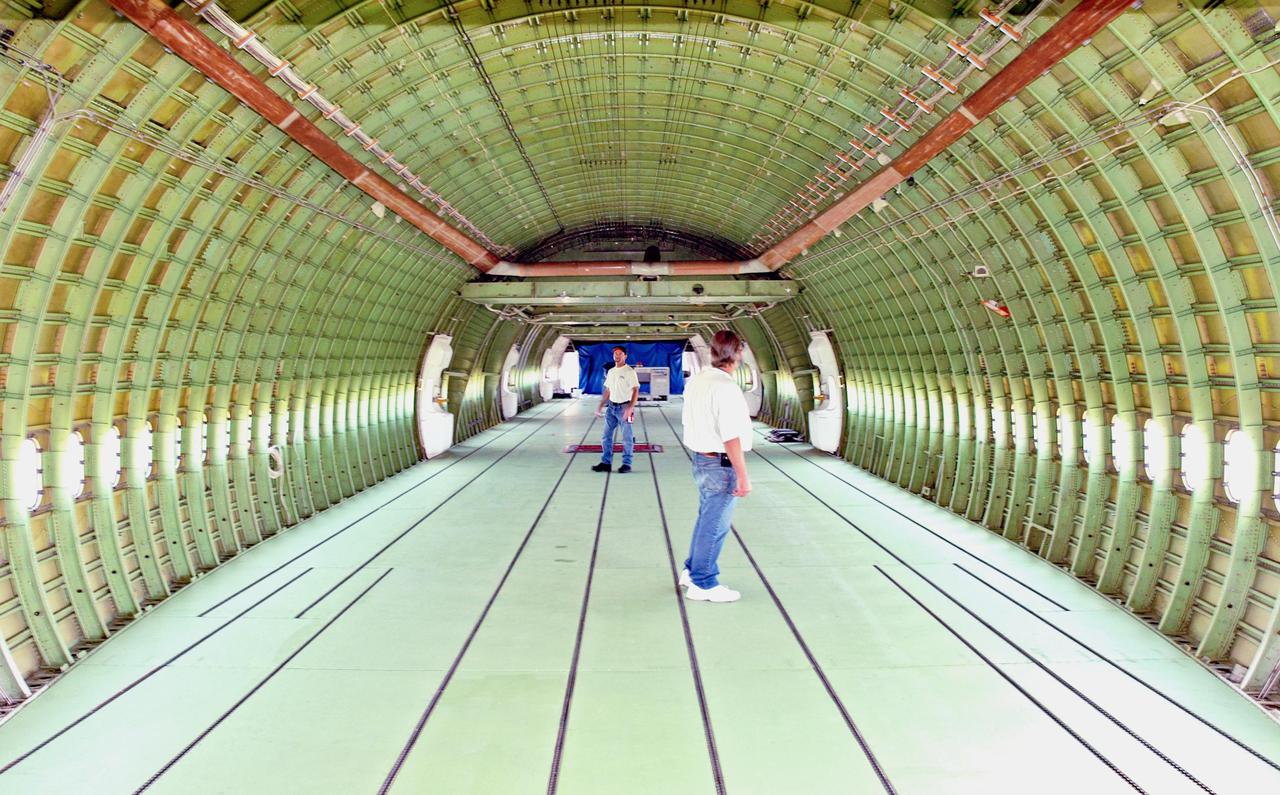 KENNEDY SPACE CENTER, FLA.  - A view inside the Shuttle Carrier Aircraft, a modified Boeing 747.  The plane carried the orbiter Discovery on a ferry flight to NASA Kennedy Space Center from Edwards Air Force Base in California, arriving Aug. 21.  Returning to Earth from Return to Flight mission STS-114, Discovery landed at Edwards Aug. 9 after waive-off from KSC due to weather concerns.