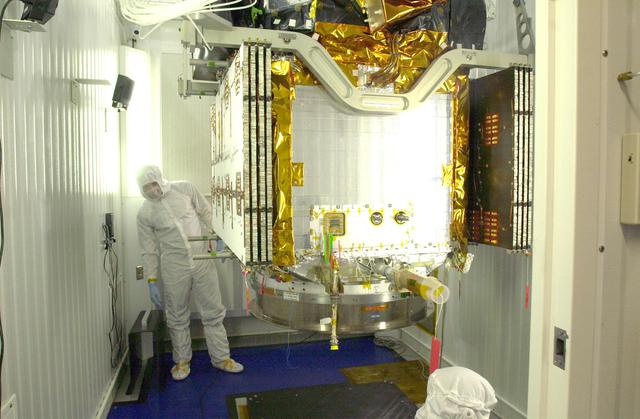 NASA image: KSC-05PD-1976