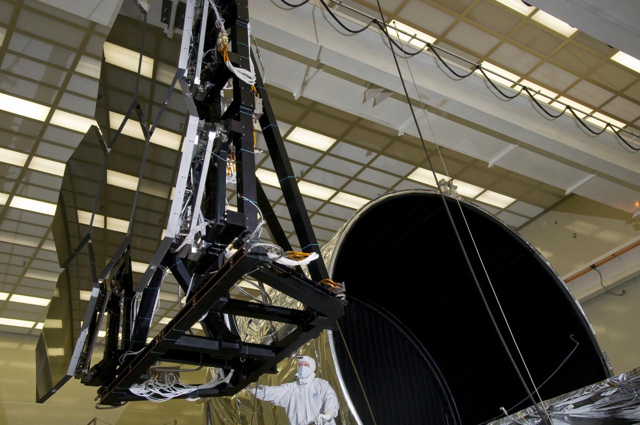 SIX OF THE EIGHTEEN JAMES WEBB SPACE TELESCOPE MIRROR SEGMENTS ARE BEING PREPPED TO MOVE INTO THE X-RAY AND CRYOGENIC FACILITY FOR TESTING.