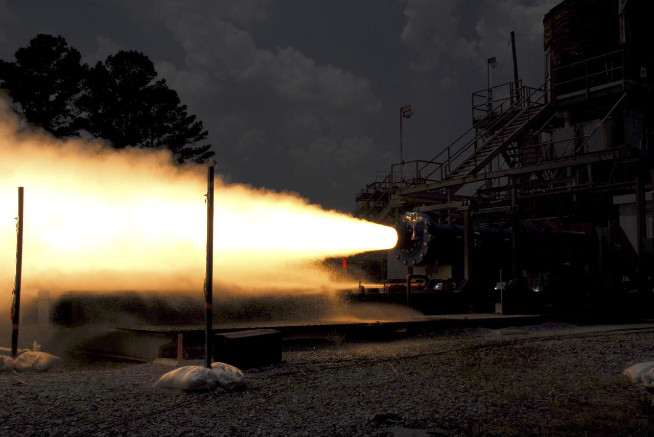 HOT FIRE P9038-SRTMV-N1 24". THE FIRST SUBSCALE MOTOR FOR THE ARES PROGRAM. THE PRIMARY OBJECTIVE FOR THE TEST IS TO ESTABLISH A BASELINE SUBSCALE CONFIGURATION FOR THE ARES 1ST STAGE NOZZLE.