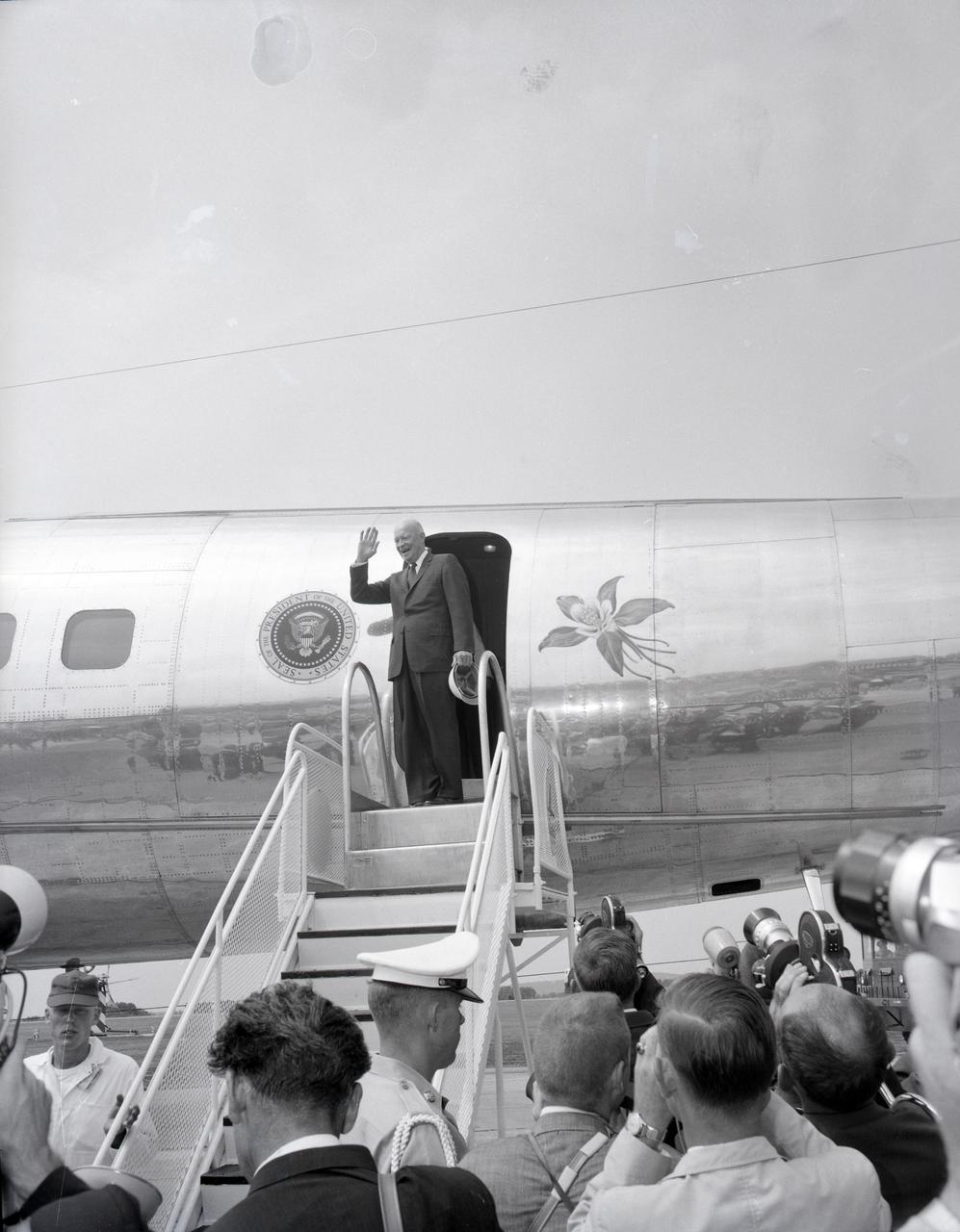PRESIDENT DWIGHT EISENHOWER VISIT TO MSFC FOR THE DEDICATION OF THE CENTER.