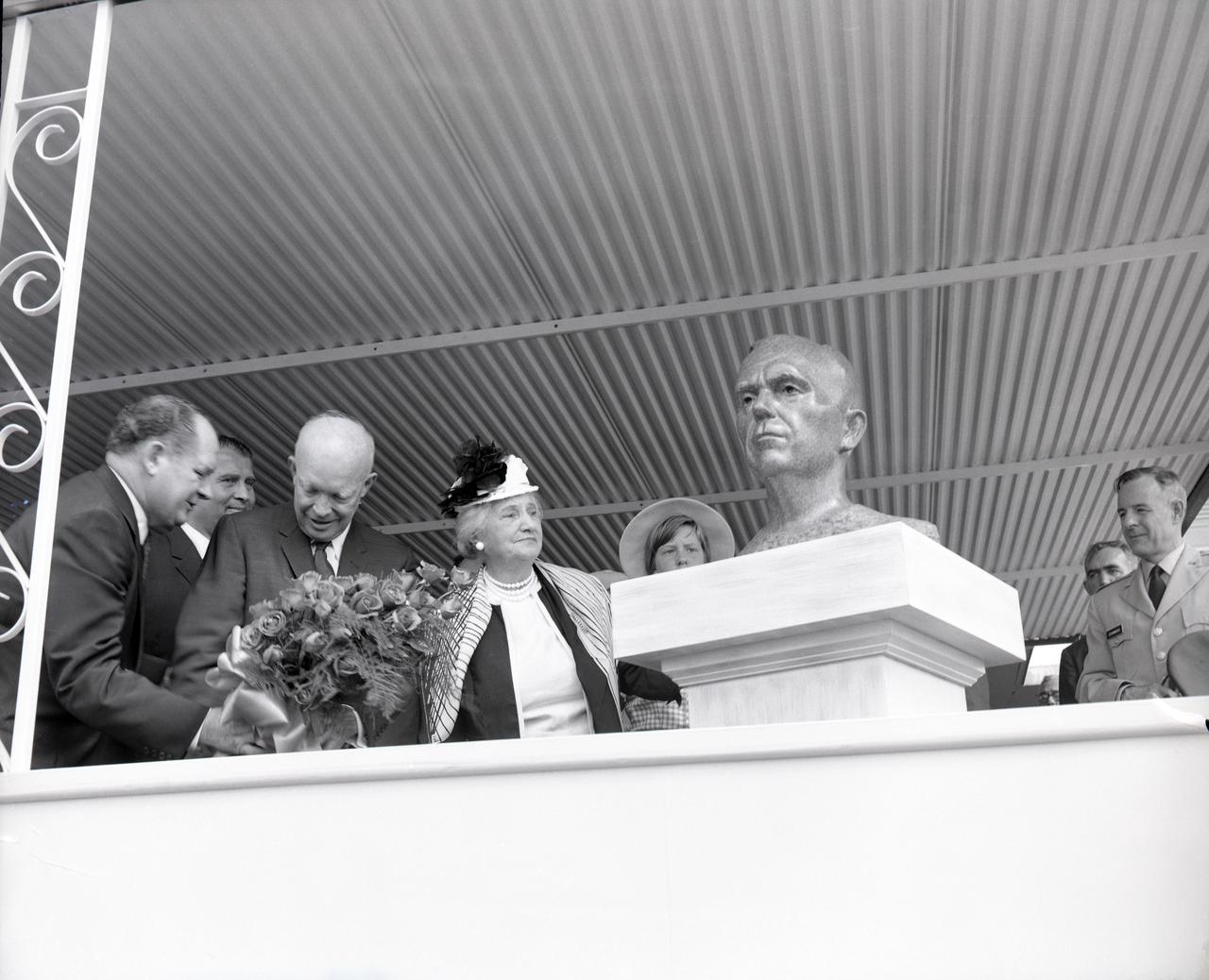 PRESIDENT DWIGHT EISENHOWER VISIT TO MSFC FOR THE DEDICATION OF THE CENTER.
