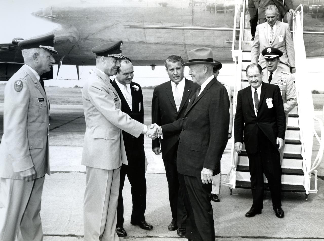 PRESIDENT DWIGHT EISENHOWER VISIT TO MSFC FOR THE DEDICATION OF THE CENTER.