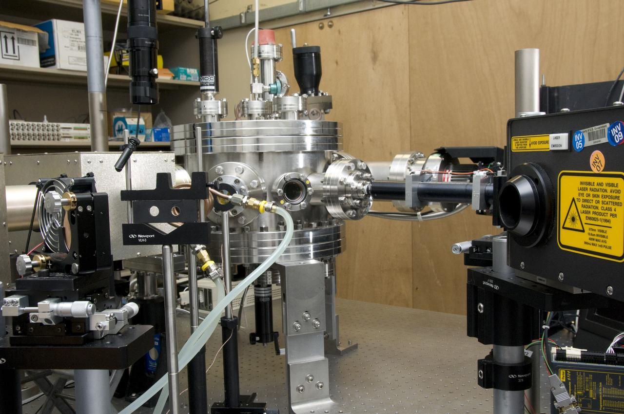 HIGH TEMPERATURE EMISSOMETER SYSTEM (HITEMS) CHAMBER