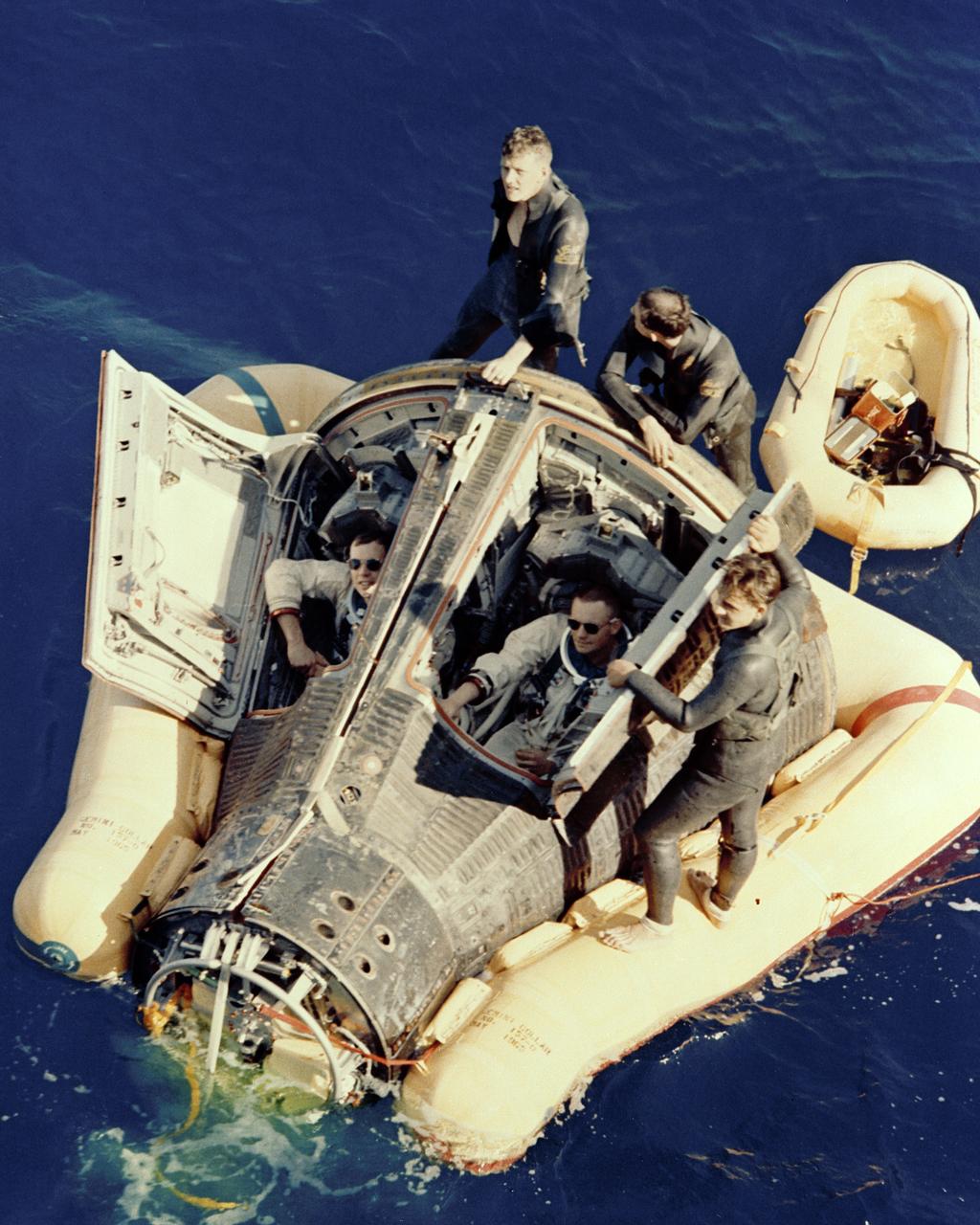 KSC-66C-1879  GT-8 recovery with Astronauts Neil A. Armstrong, Command Pilot and David R. Scott, Pilot in pacific after their GT-8 Flight.