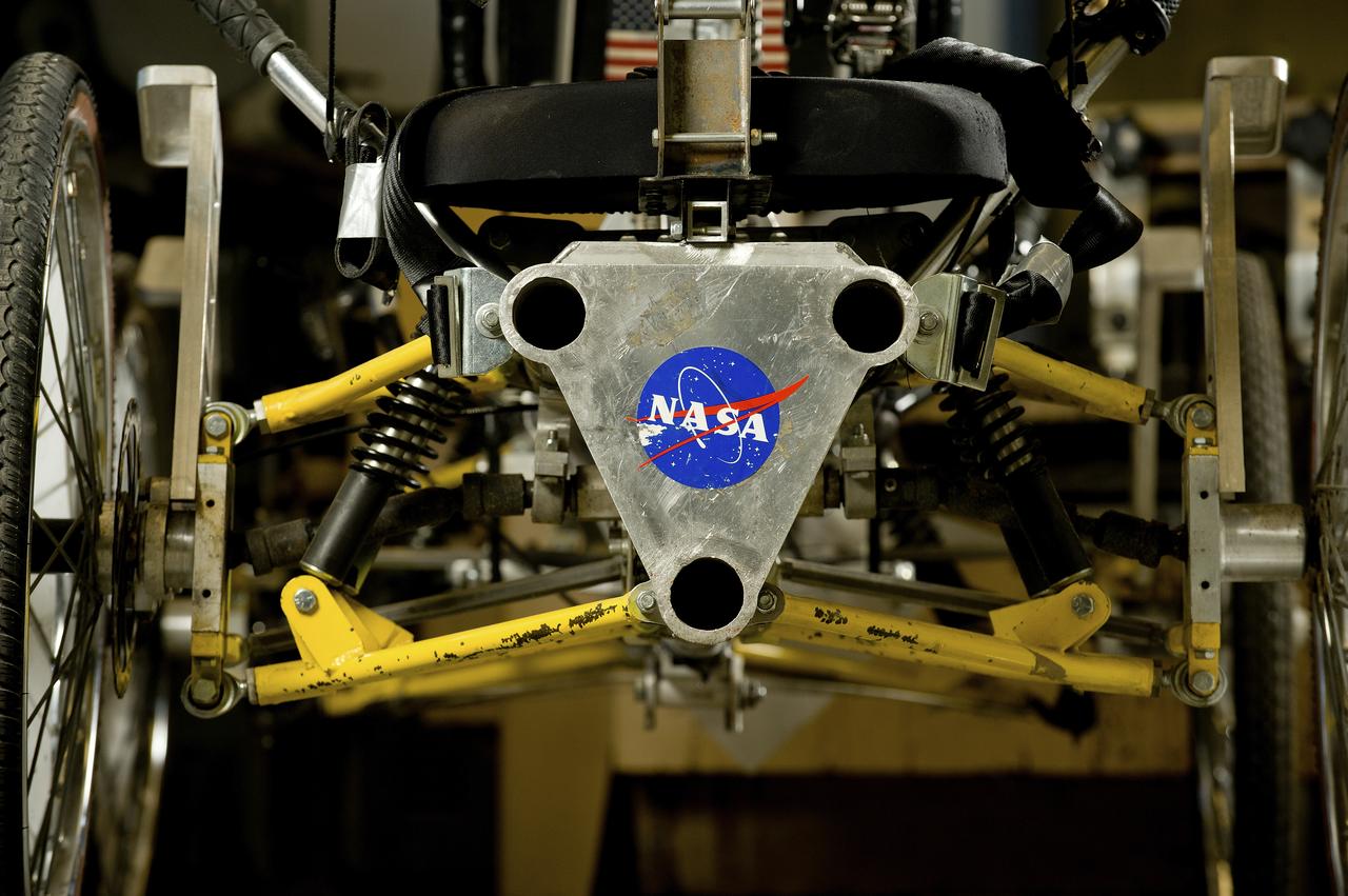 A CLOSE UP VIEW OF THE REAR ON A MOONBUGGY AT THE HUNTSVILLE CENTER FOR TECHNOLOGY