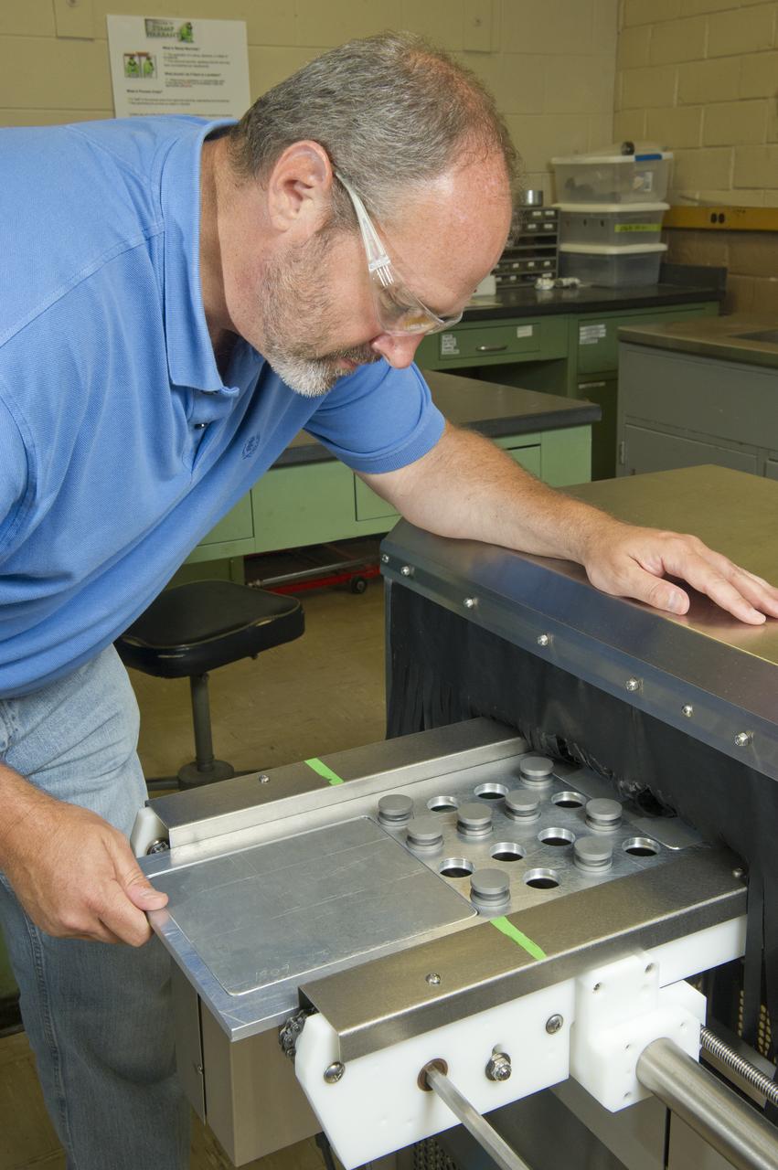 MARK MITCHELL WITH SOROTEK SYSTEM SUPPORTS LOW LEVEL CONTAMINATION APPLICATION FOR BOND SENSITIVITY TESTING.