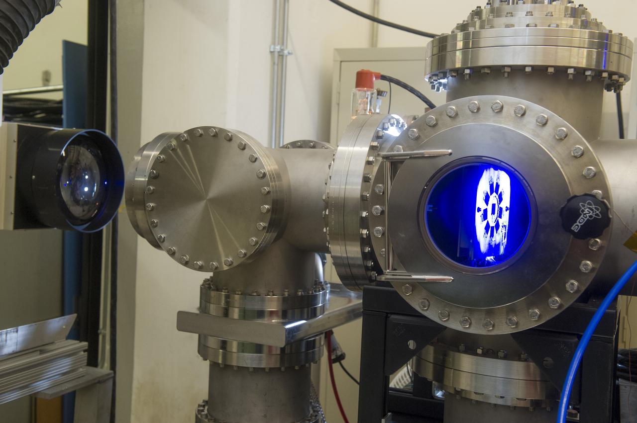 BLDG 4605, VACUUM UV/UV TEST SAMPLE WITH SECOND UV LAMP