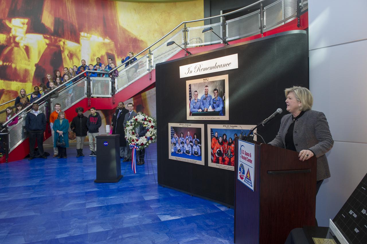 DR. DEBORAH BARNHART SPEAKS AT REMEMBRANCE DAY EVENT AT USSRC