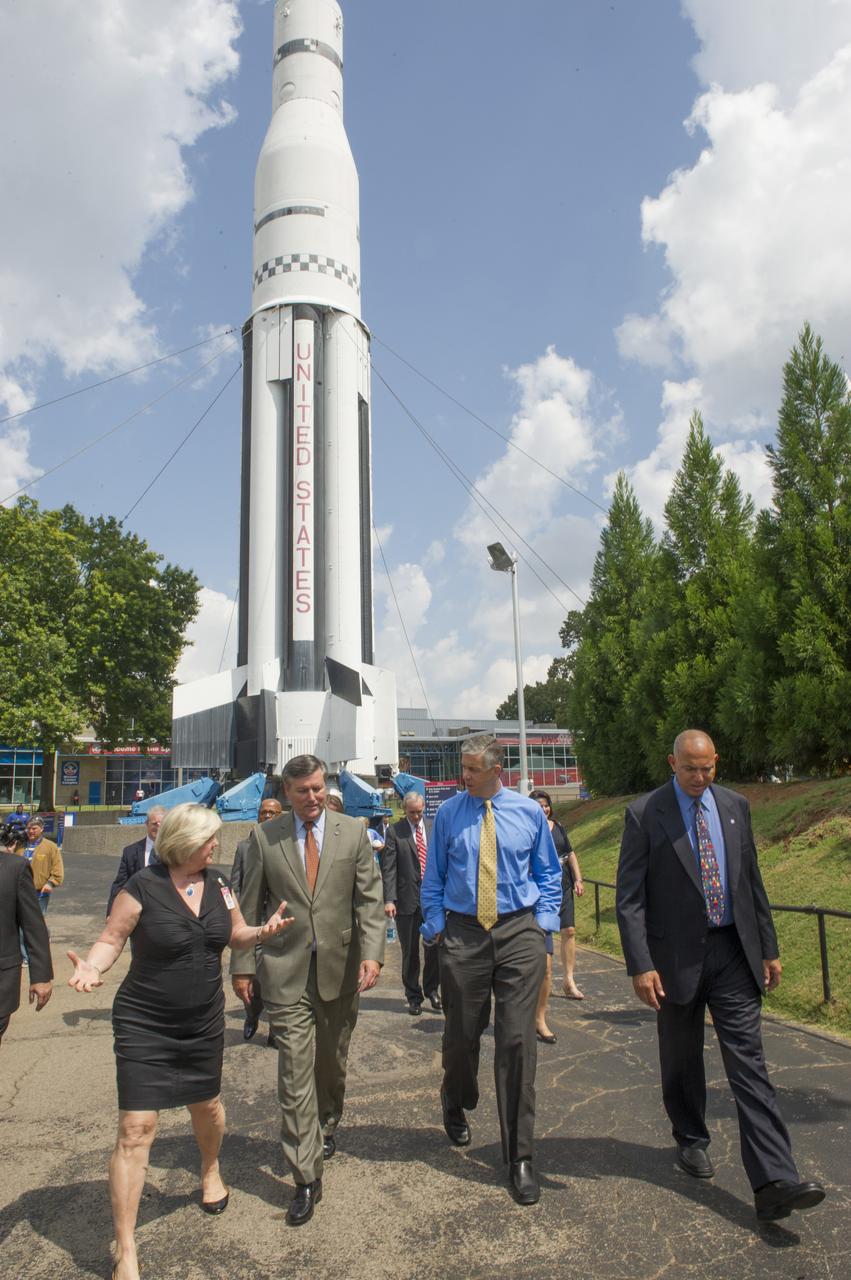 FROM LEFT, U.S. SPACE & ROCKET CENTER CEO DR. DEBORAH BARNHART AND MARSHALL CENTER DIRECTOR PATRICK SCHEUERMANN DISCUSS NASA’S HIGH-QUALITY EDUCATIONAL ACTIVITIES WITH U.S. SECRETARY OF EDUCATION ARNE DUNCAN AND THE NEWLY APPOINTED NASA ASSOCIATE ADMINISTRATOR OF EDUCATION, DONALD JAMES. THE SECRETARY’S VISIT TO THE SPACE & ROCKET CENTER WAS PART OF HIS FIFTH ANNUAL BACK-TO-SCHOOL BUS TOUR AND INCLUDED AN EDUCATIONAL TOWN HALL MEETING WITH LOCAL STUDENTS, TEACHERS AND PARENTS