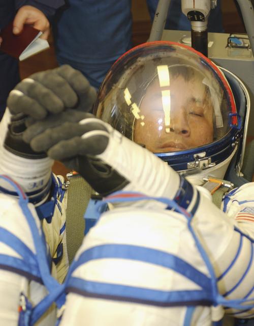 NASA image: Expedition 7 Leak Check