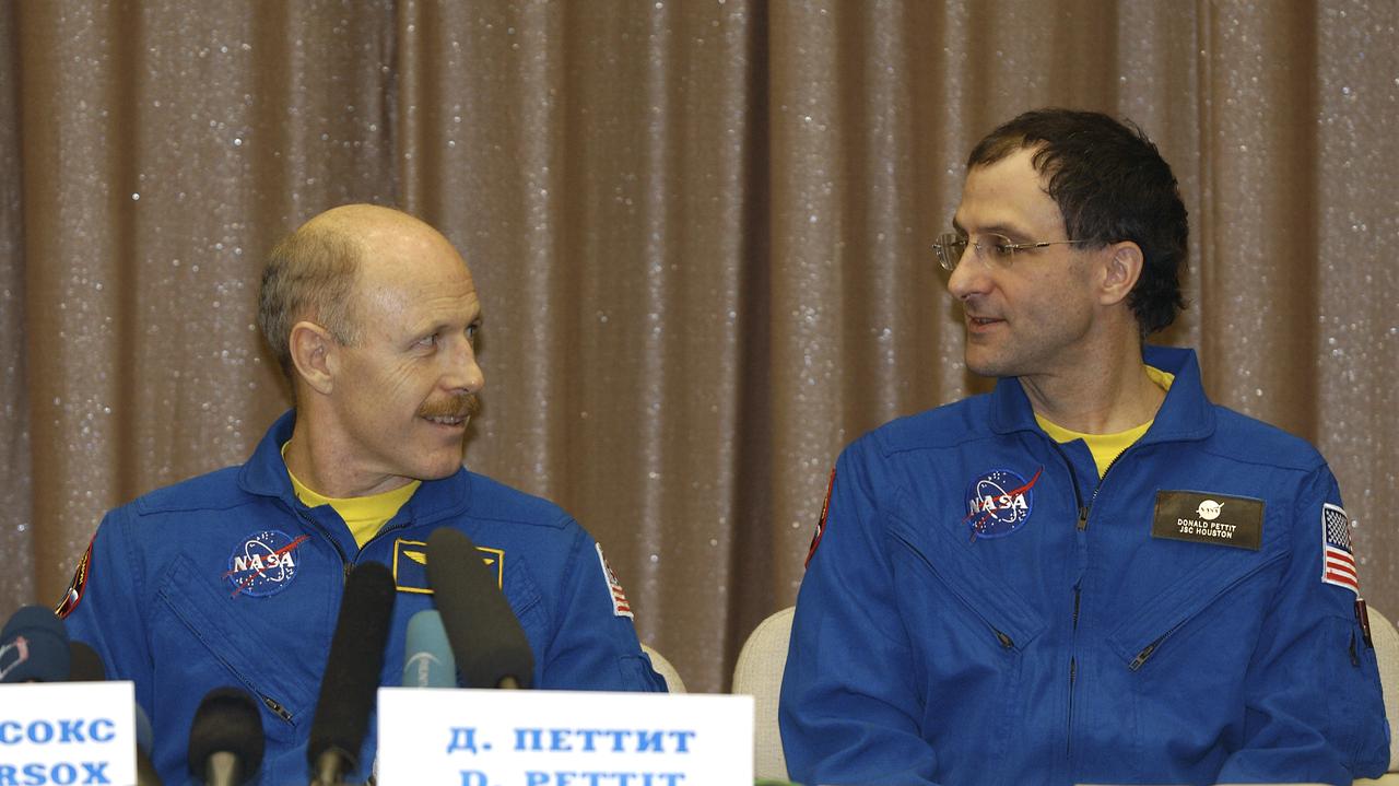 Expedition 6 Commander Ken Bowersox, left and NASA International Space Station Science Officer Don Pettit speak during a press conference at the Gagarin Cosmonaut Training Center in Star City, Russia, Thursday, May 6, 2003.  Photo Credit: (NASA/Bill Ingalls)