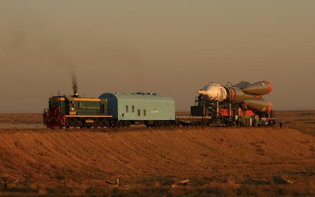 NASA image: Expedition 8 Soyuz Transport
