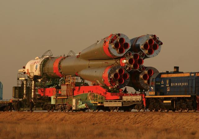 NASA image: Expedition 8 Soyuz Transport