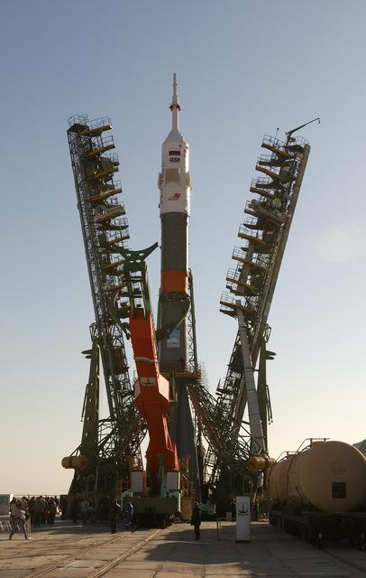 NASA image: Expedition 8 Soyuz Transport