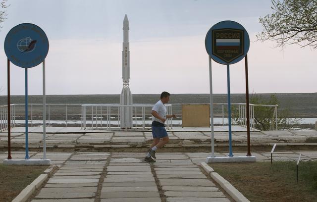 NASA image: Expedition 9 Training