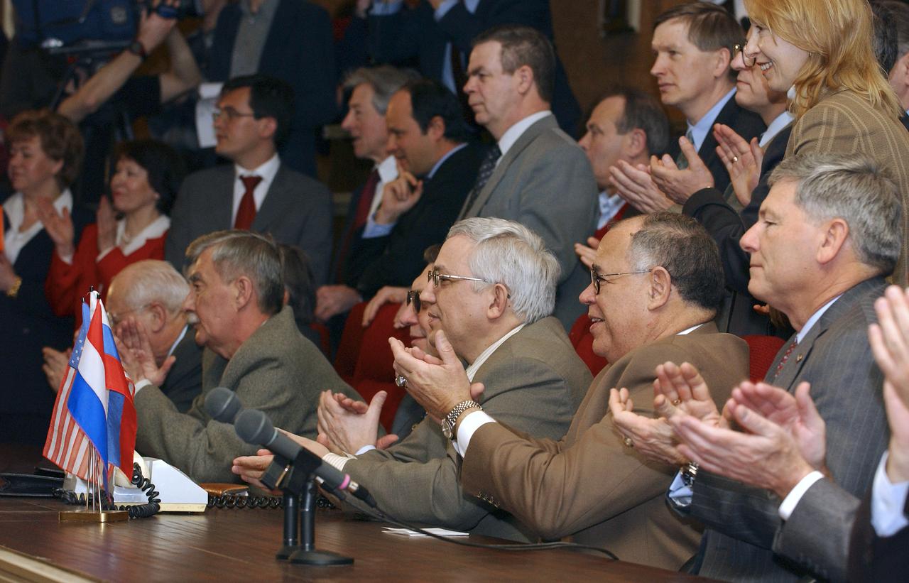 NASA Deputy Administrator Fred Gregory, second from right, and Russian Federal Space Agency Deputy General-Director Nikolai Moiseev, center, answer questions from reporters along with other Russian space officials at a news conference, Wednesday, April 21, 2004, at the Russian Mission Control Center outside Moscow following the docking of the Expedition 9 crew and a European Space Agency astronaut to the International Space Station in a Russian Soyuz spacecraft.  Photo Credit: (NASA/Bill Ingalls)