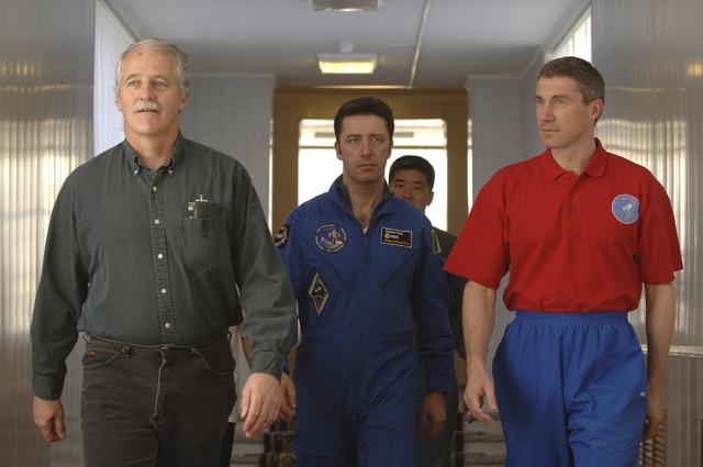 NASA image: Expedition 11 Preflight