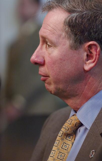 NASA image: Michael Griffin Senate Confirmation Hearing