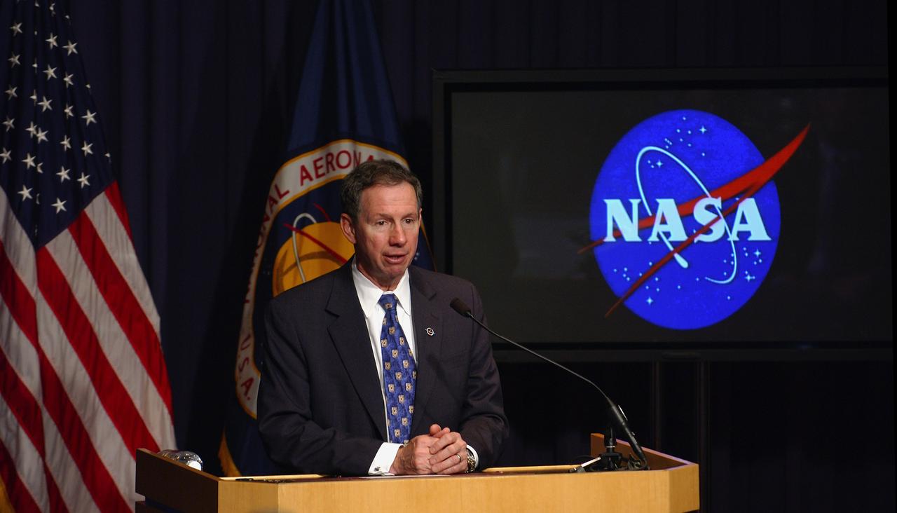 NASA Administrator Michael Griffin delivers remarks during a NASA Update program at NASA Headquarters, Thursday, April 14, 2005, in Washington after being sworn in earlier that morning as NASA's 11th Administrator. Photo Credit: (NASA/Renee Bouchard)