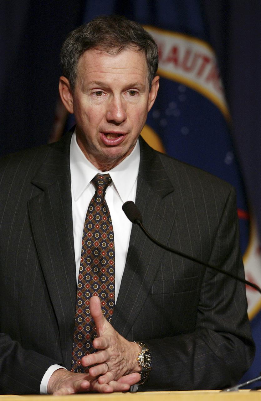 Michael Griffin addresses the media during his first press conference as NASA Administrator, Monday, April 18, 2005, at NASA Headquarters in Washington, DC. Photo Credit: (NASA/Renee Bouchard)