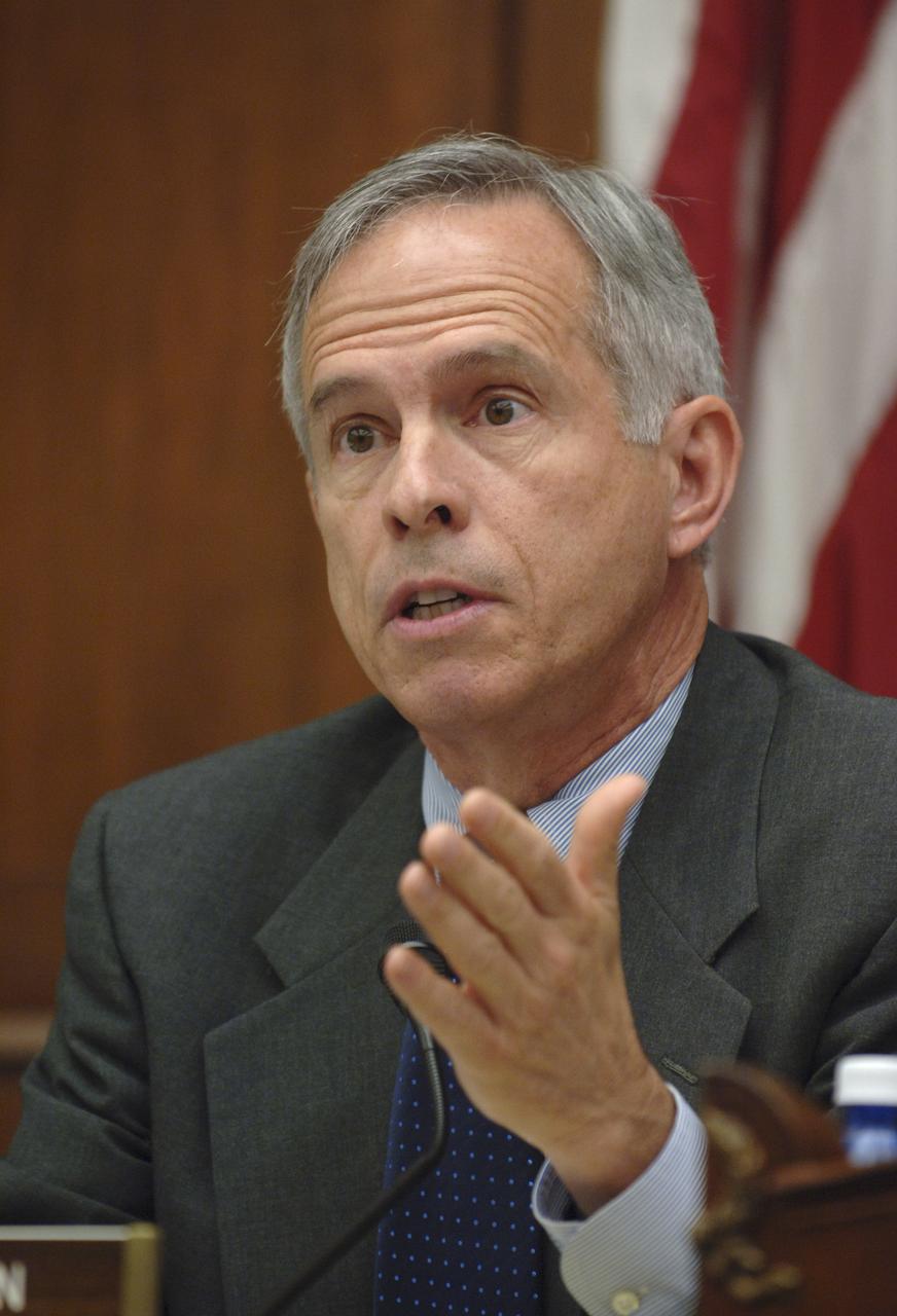Rep. Bart Gordon, D-TN., questions NASA Administrator Michael Griffin during a House Science Committee hearing, Tuesday,  June 28, 2005, Rayburn House Office building, Washington.  Photo Credit: (NASA/Bill Ingalls)