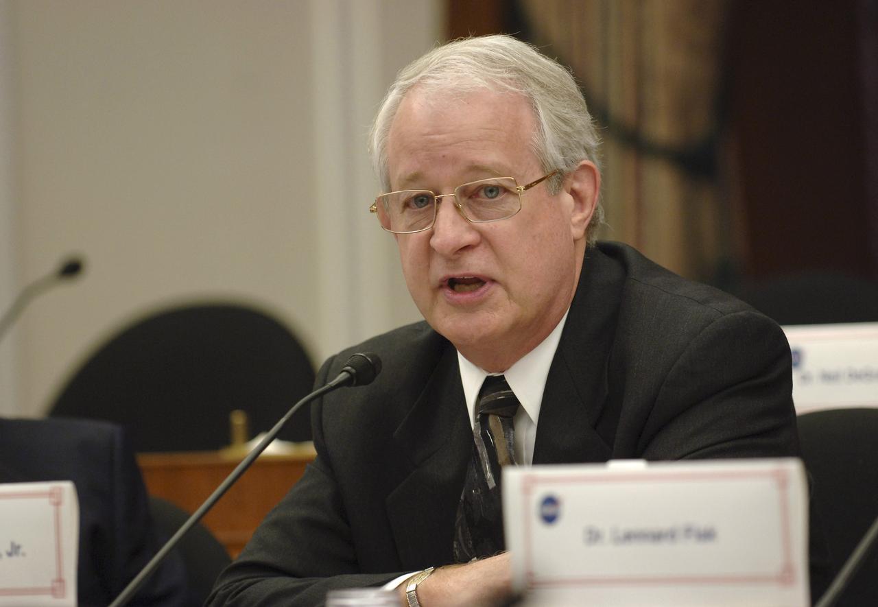 Dr. Wesley Huntress speaks during the NASA Advisory Council meeting held at the Rayburn House Office Building, Tuesday, Nov. 29, 2005, in Washington.  Photo Credit: (NASA/Bill Ingalls)