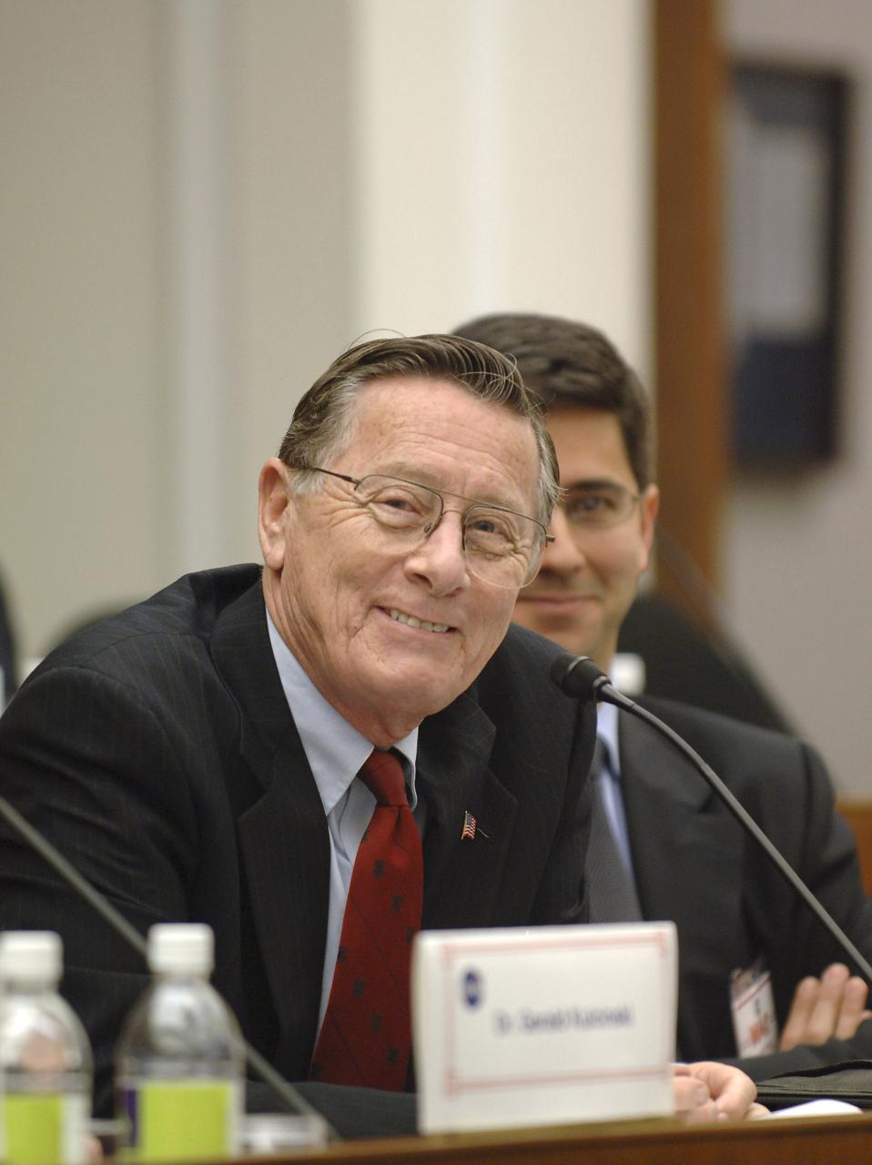 Lt. Gen. James A. Abrahamson talks during the NASA Advisory Council meeting held at the Rayburn House Office Building, Tuesday, Nov. 29, 2005, in Washington.  Photo Credit: (NASA/Bill Ingalls)