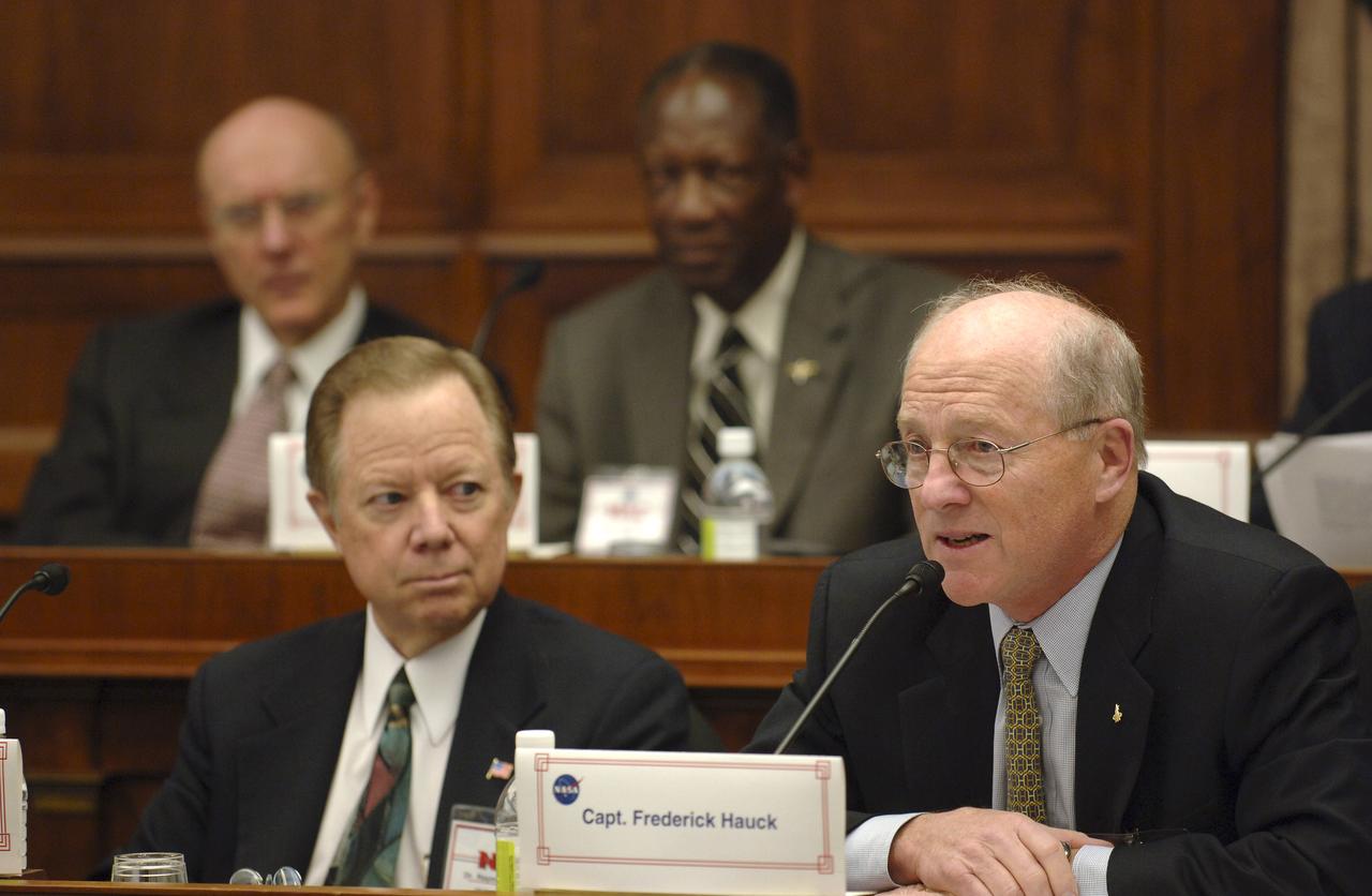 Capt. Frederick Hauck, USN (Ret.) talks during the NASA Advisory Council meeting held at the Rayburn House Office Building, Tuesday, Nov. 29, 2005, in Washington.  Photo Credit: (NASA/Bill Ingalls)