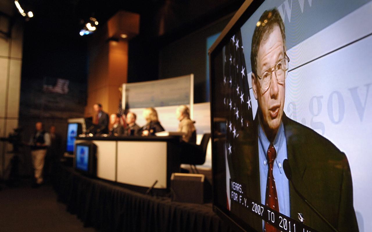 NASA Administrator Michael Griffin outlines the President's budget for fiscal year 2007 during a news conference, Monday, Feb. 6, 2006, at NASA Headquarters in Washington.  Griffin was joined by the heads of NASA's four mission directorates to explain how the proposed $16.8 billion dollar budget supports the Vision for Space Exploration.  The budget represents a 3.2% increase above the fiscal year 2006 appropriated budget.  Photo Credit: (NASA/Bill Ingalls)