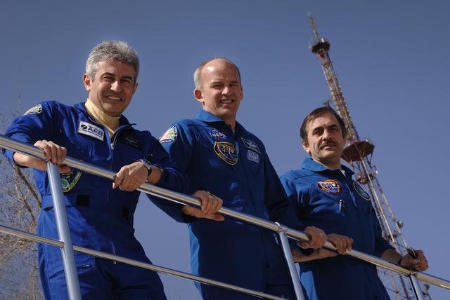 NASA image: Expedition 13 Preflight