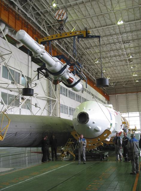 NASA image: Expedition 13 Preflight