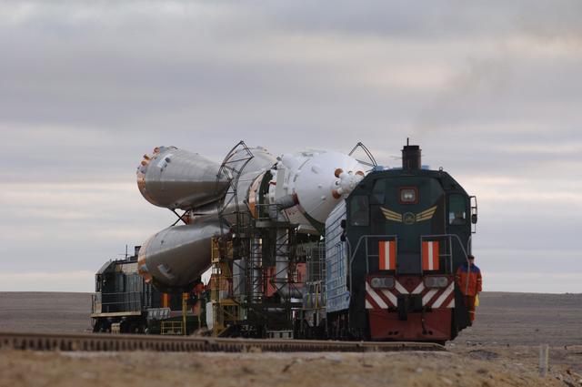 NASA image: Expedition 13 Preflight