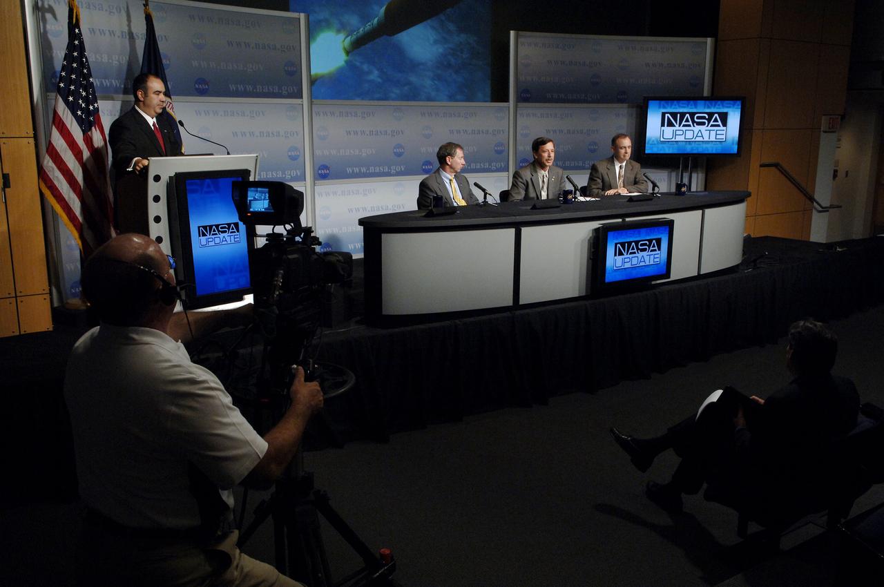 Dean Acosta, NASA Deputy Assistant Administrator and Press Secretary, left, moderates a NASA Update with NASA Administrator Michael Griffin, second from left, Scott J. Horowitz, NASA Associate Administrator for Exploration Systems and Jeff Hanley, Constellation Program Manager, right, on Wednesday, June 5, 2006, at NASA Headquarters in Washington. Photo Credit: (NASA/Bill Ingalls)