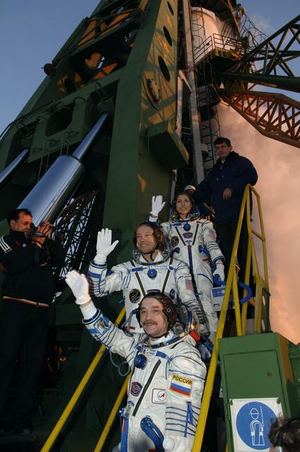 Expedition 14 Preflight