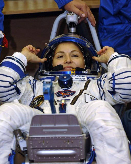 NASA image: Expedition 14 Preflight