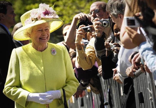 NASA image: Goddard Queen Visit
