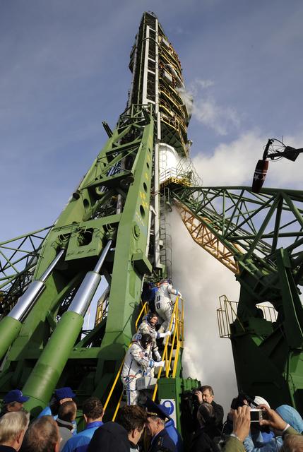 NASA image: Expedition 18 Launch Day