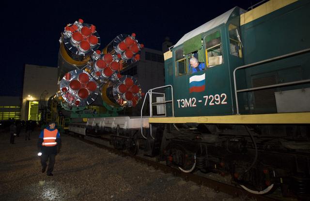 NASA image: Expedition 19 Soyuz Rollout