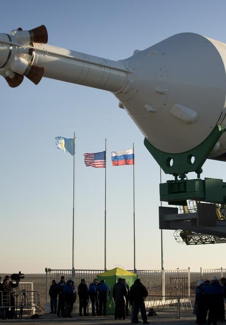 NASA image: Expedition 19 Soyuz Erection