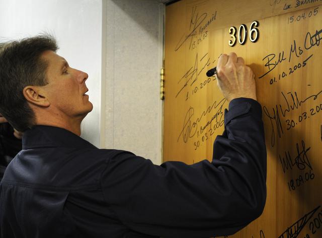 NASA image: Expedition 19 Launch Day