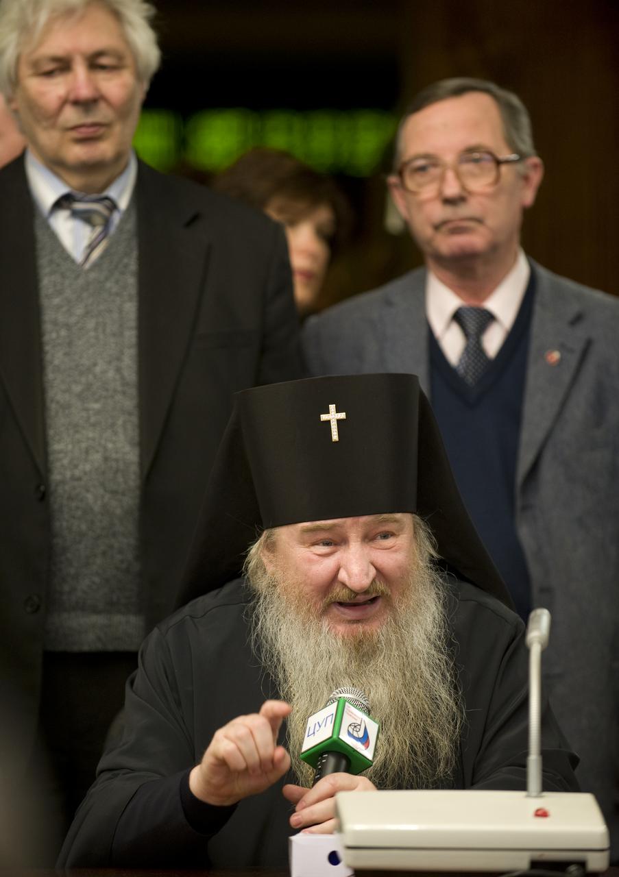 Russian Orthodox Priest, Vladyka Feofan speaks during a Soyuz post-docking press conference at the Russian mission Control Center in Korolev, Russia on Saturday March 28, 2009. The Soyuz TMA-14 docked to the International Space Station carrying Expedition 19 Commander Gennady I. Padalka, Flight Engineer Michael R. Barratt and Spaceflight Participant Charles Simonyi. Photo Credit: (NASA/Bill Ingalls)