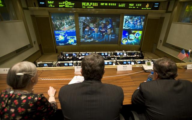 NASA image: Expedition 19 Docks to ISS