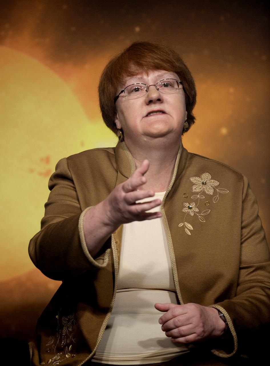 Toni Galvin, principal investigator, Plasma and Superthermal Ion Composition instrument at the University of New Hampshire makes a comment during a Science Update on the STEREO mission at NASA Headquarters in Washington, Tuesday, April 14, 2009. Photo Credit: (NASA/Paul E. Alers)