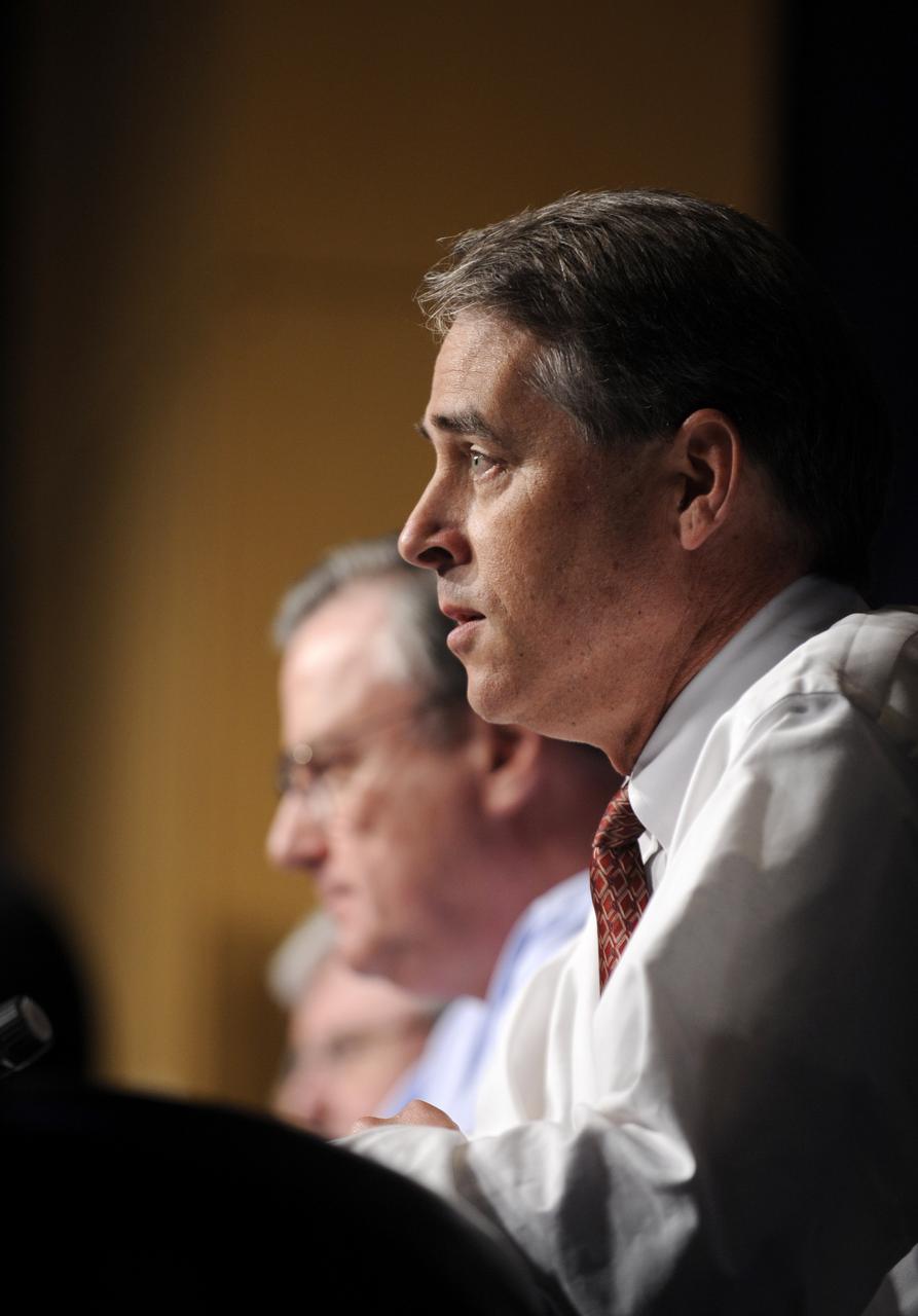 Mike Klenlen, the Hubble Deputy Project Manager, speaks during a press conference on the upcoming Hubble Space Telescope servicing mission, Thursday, April 23, 2009, at NASA Headquarters in Washington. Photo Credit: (NASA/Paul. E. Alers)