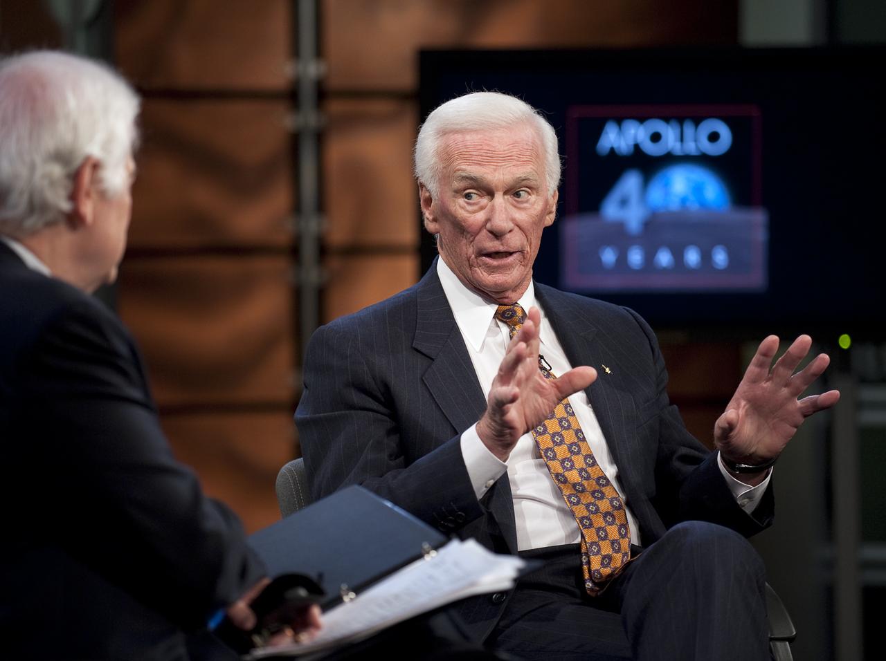 NASA Apollo 10 Astronaut Gene Cernan, right, answers questions from the Newseum's distinguished journalist-in-residence, Nick Clooney during a Newseum TV program celebrating the 40th anniversary of Apollo 10, Monday, May 18, 2009, in Washington.  Photo Credit (NASA/Bill Ingalls)